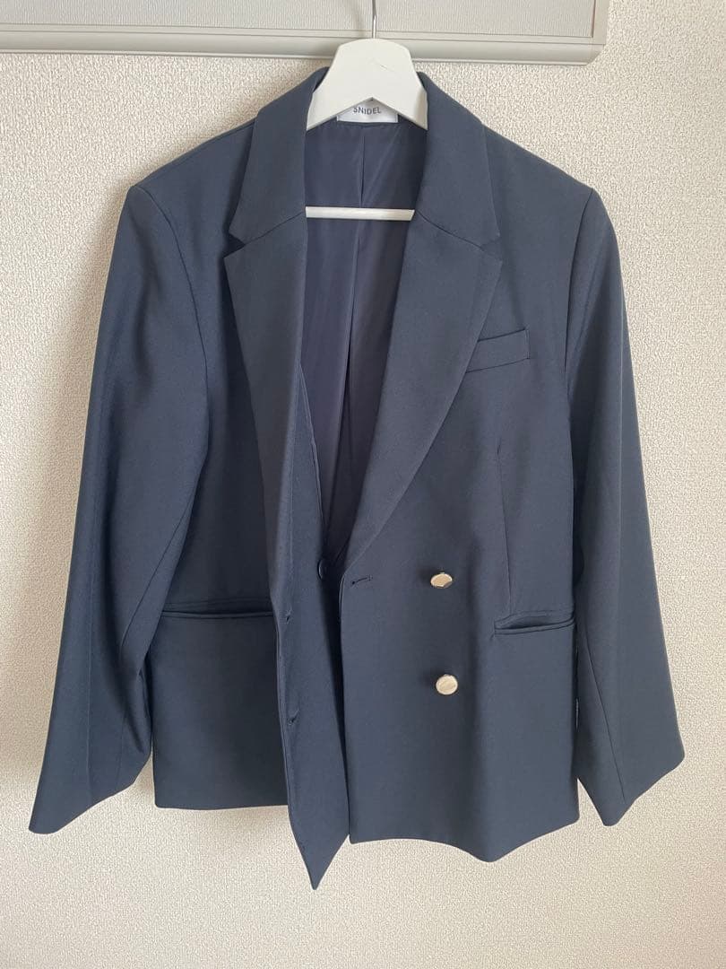 SNIDEL♡メタルボタンテーラードジャケット　ネイビー
