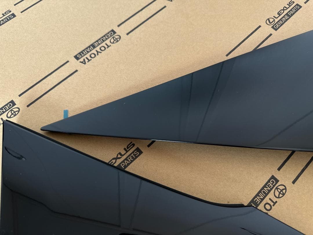 ★塗装ハガレの修理に★50プリウス★Ｃピラーカバー★トヨタ純正Ｃピラーパネル