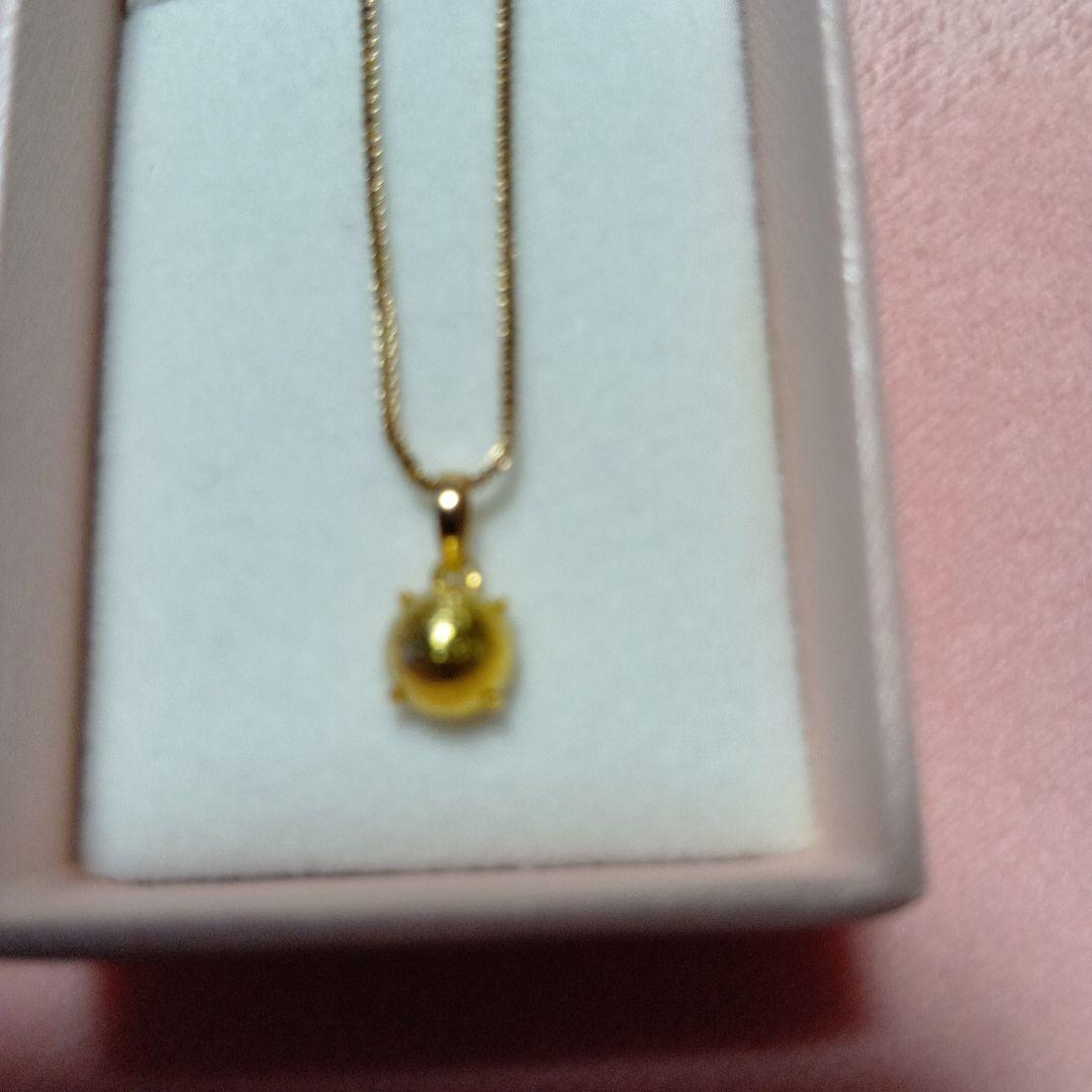 ゴールド ペンダント ネックレストップにK18刻印有ります。