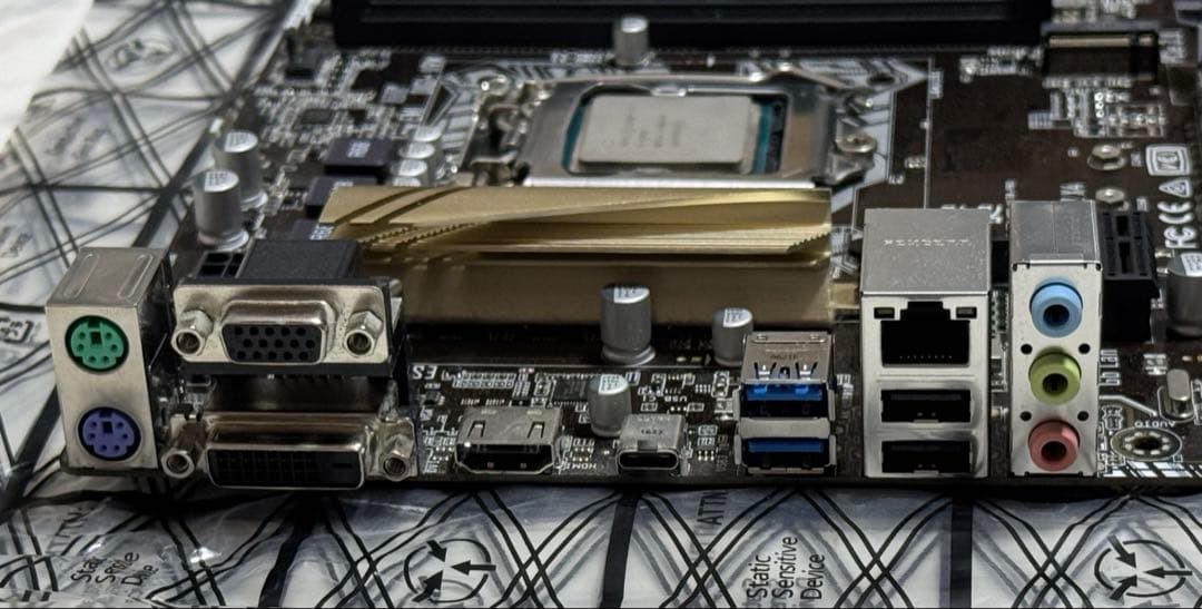 マザーボード・メモリ・CPU セット