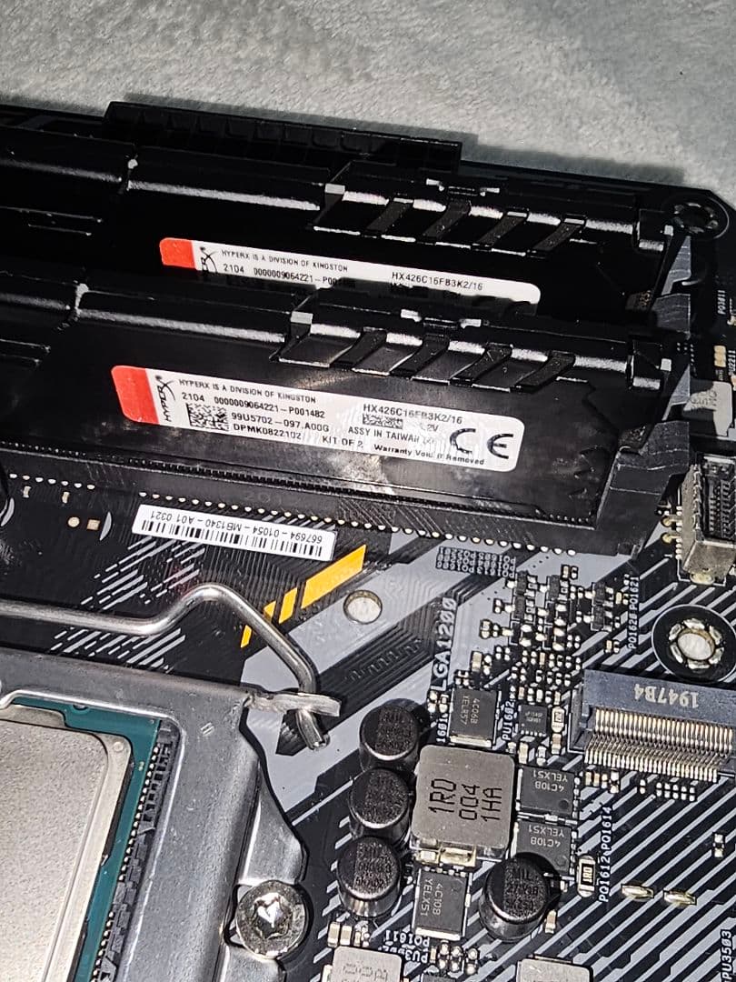 i7 10700 Z490 DDR4 2666 8GB ×2 計 16GB