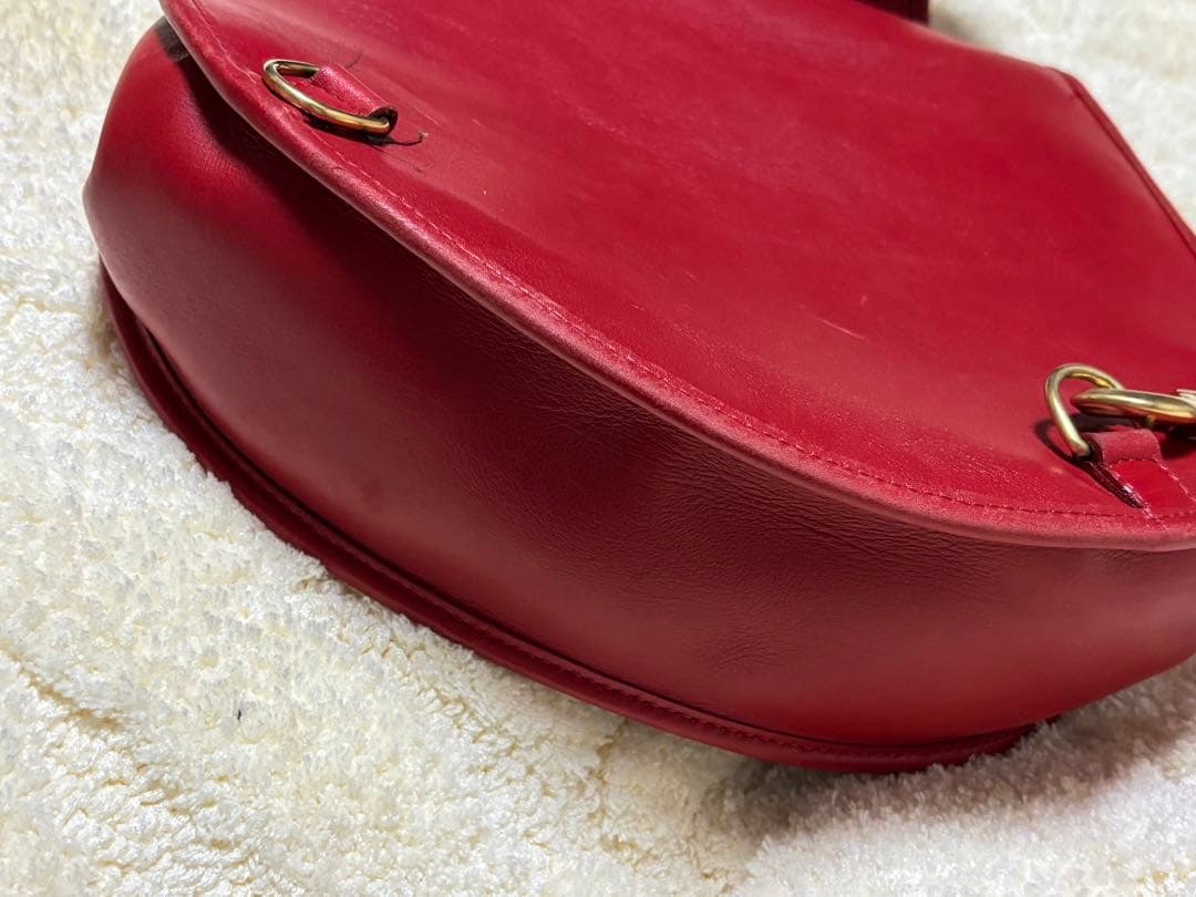 グッチ　GUCCI オールドグッチ　ホースビット　ボディバッグ　赤　本物