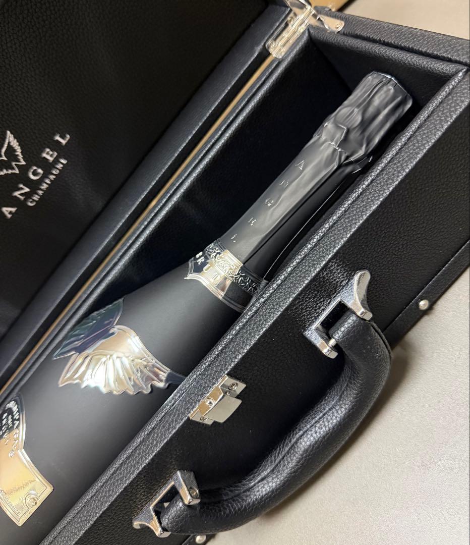 エンジェルシャンパン ブラック 750ml 箱付き①