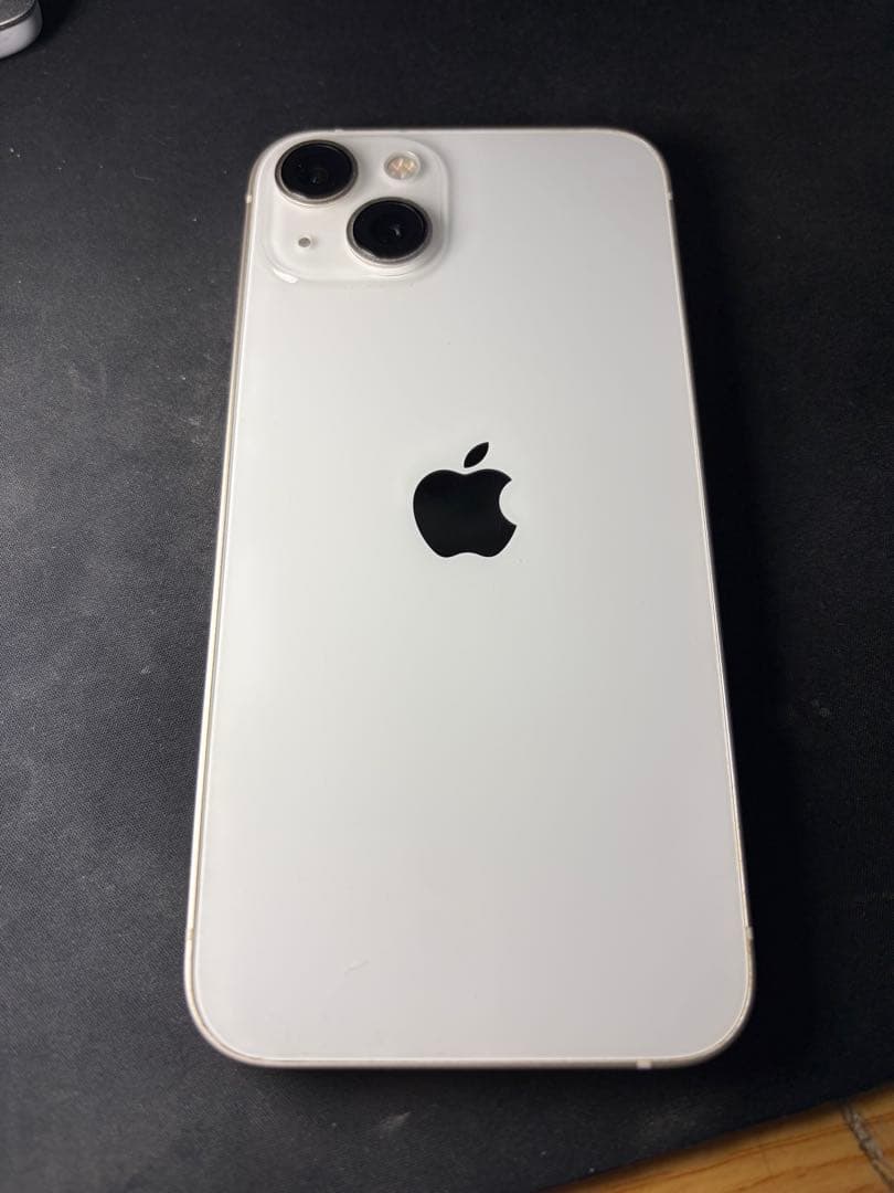 iPhone13 ホワイト