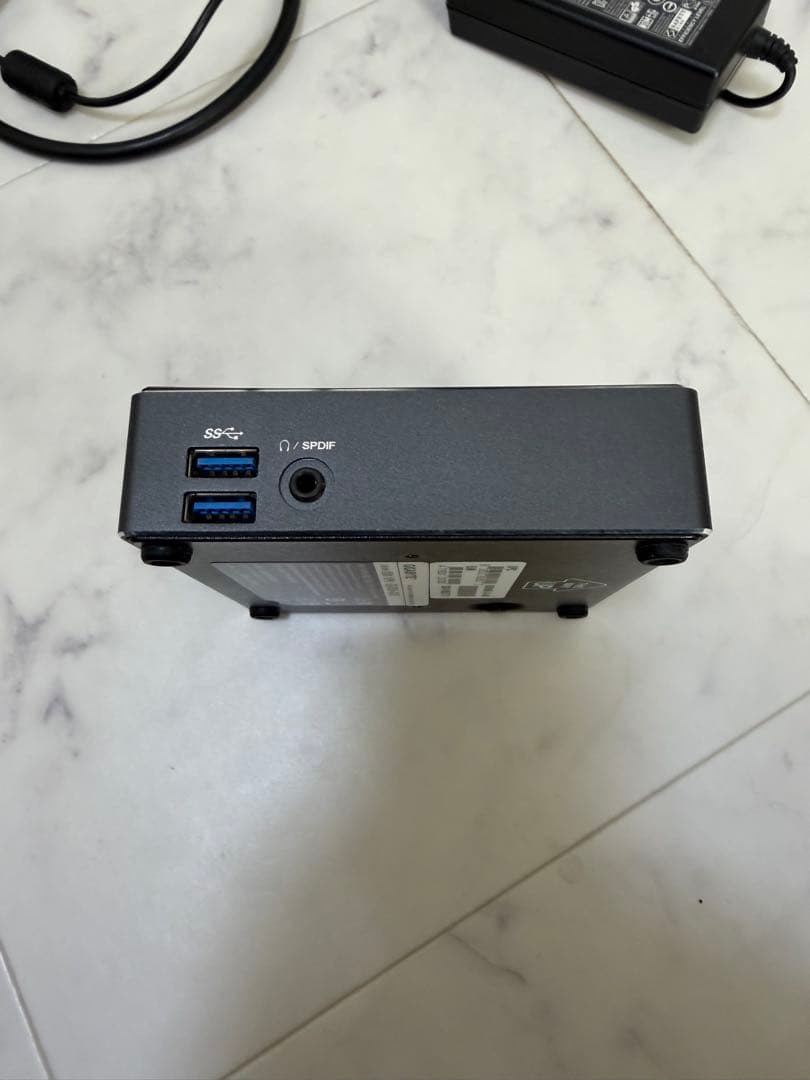 コンパクトPC　 GIGABYTE　GB-BXi5-4200