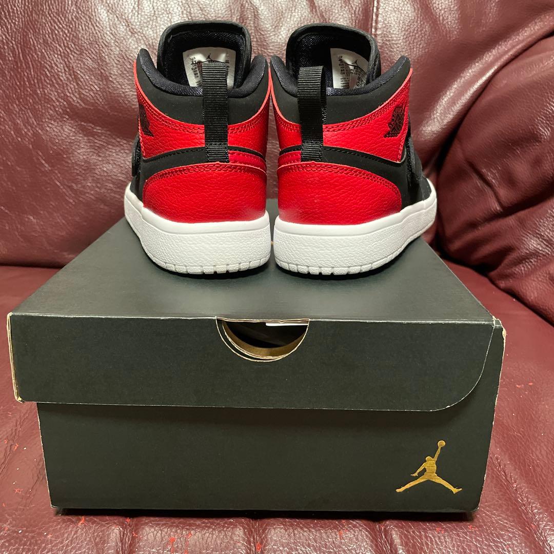 新品　希少　SKY JORDAN 1 RED 21cm スカイ　ジョーダン