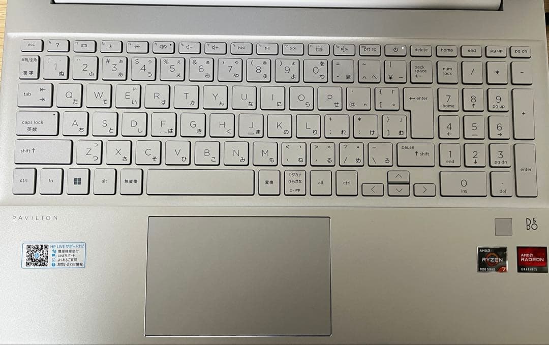 美品 HP Pavilion Laptop 15-eh3005AU