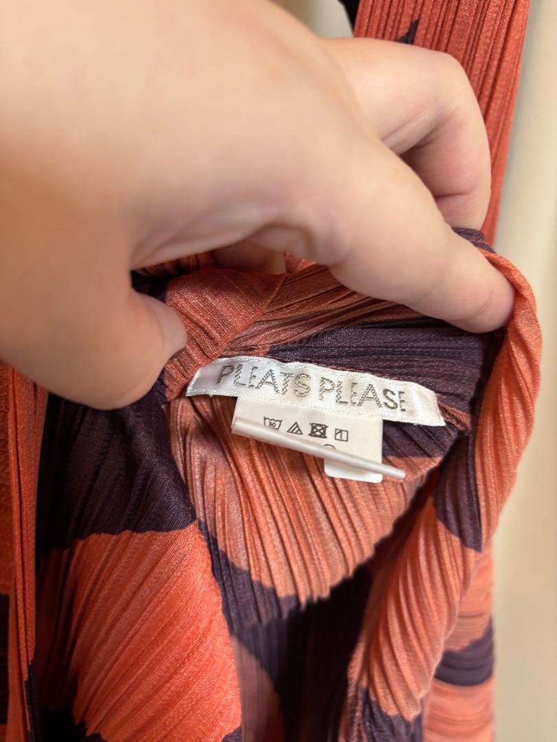 pleats please コート