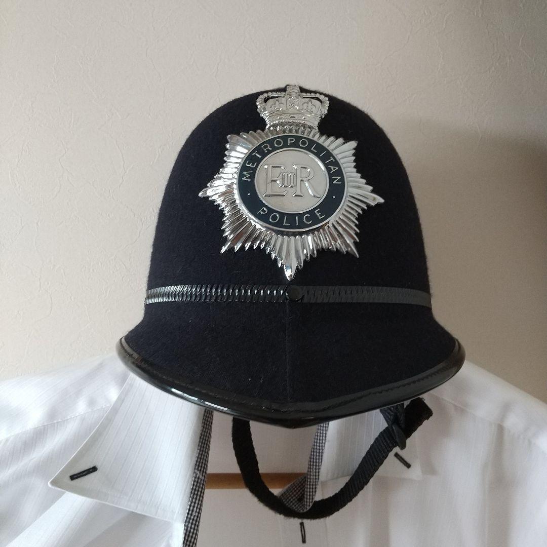 イギリス　警察　ロンドン警視庁　ヘルメット