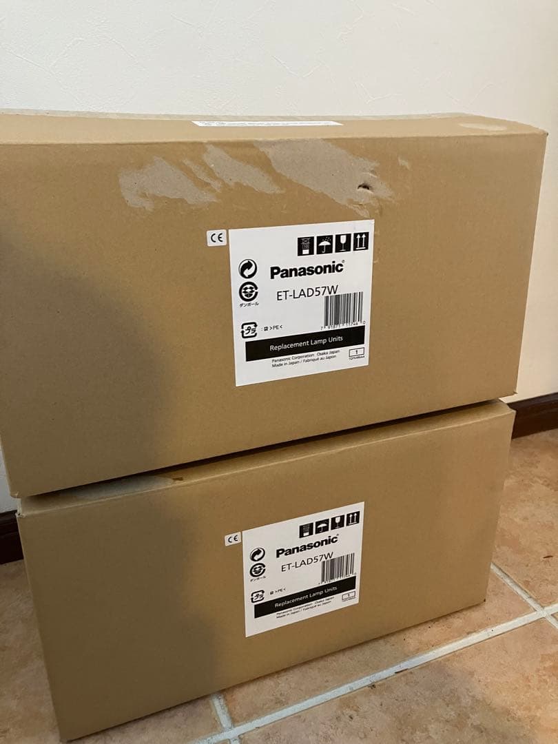 Panasonic PT-D5700 DW5100用純正ランプET-LAD57W