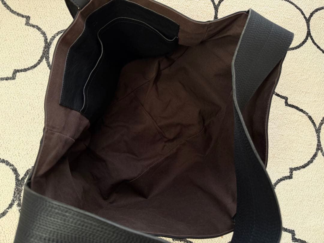 T.T taigatakahashi 004 newsboy bag レザー