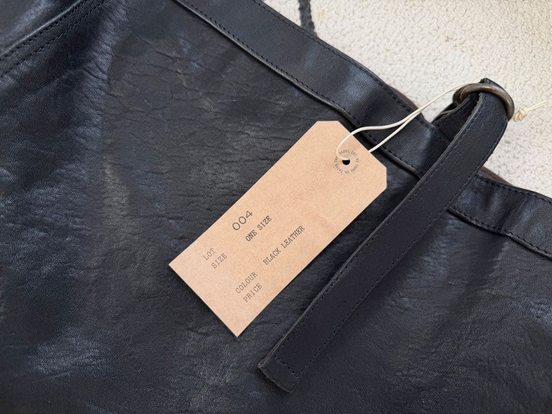 T.T taigatakahashi 004 newsboy bag レザー