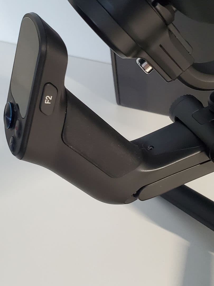 液晶付FeiyuTech SCORP