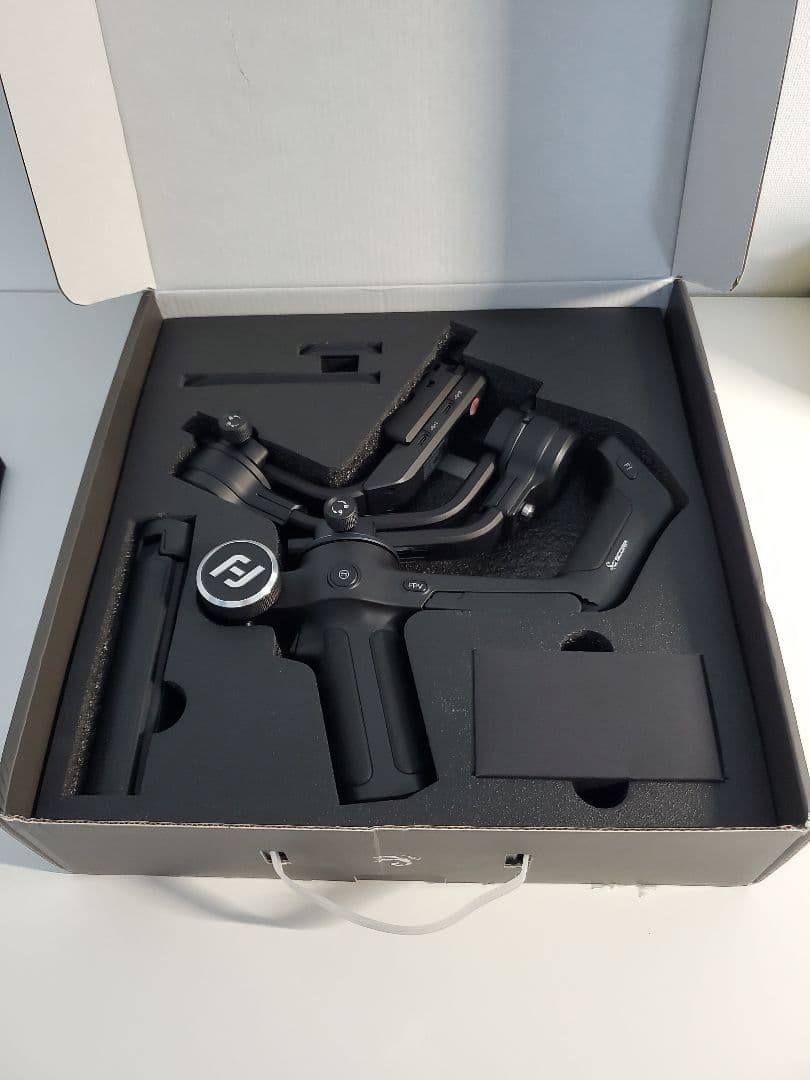 液晶付FeiyuTech SCORP