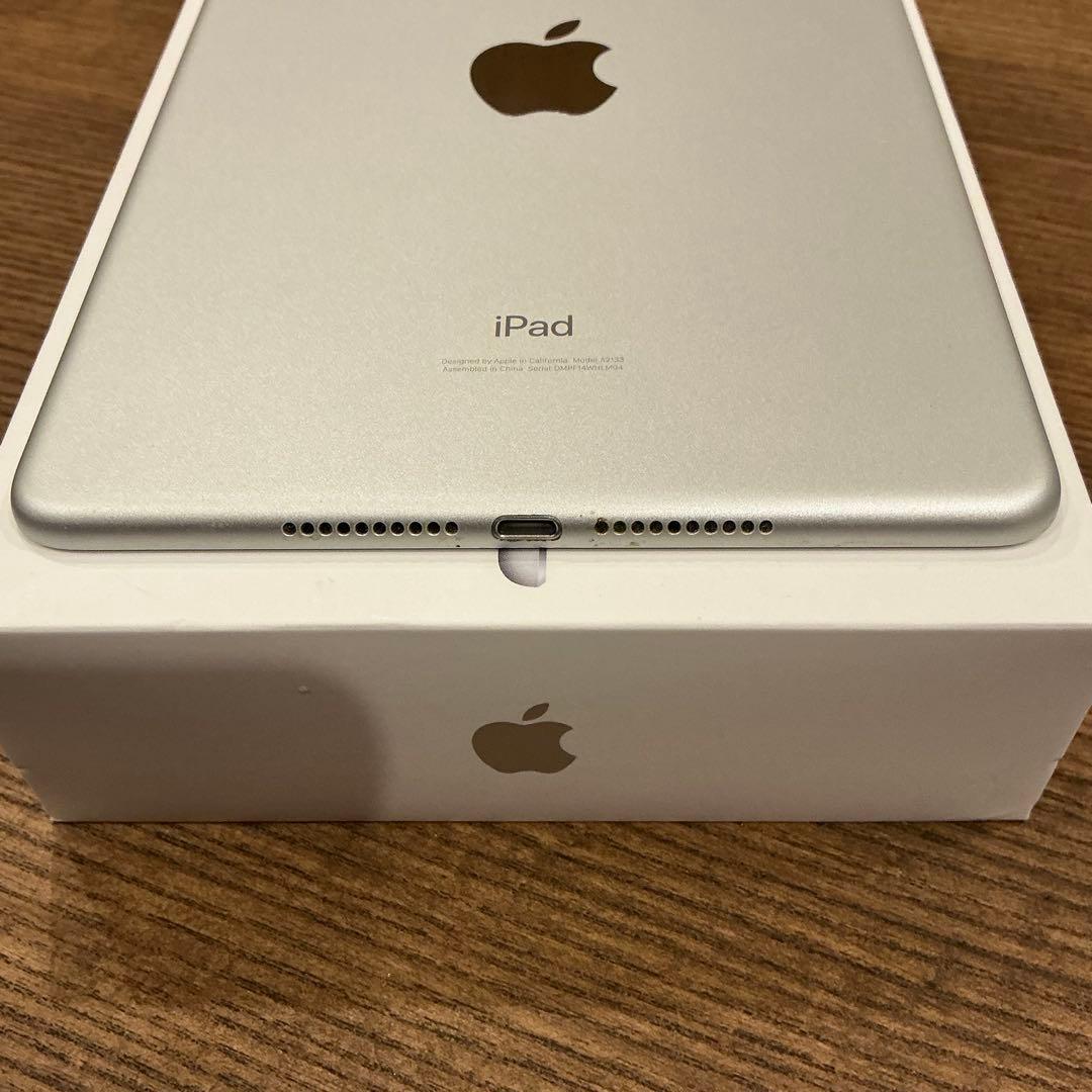 iPad mini 第5世代 シルバー 64GB