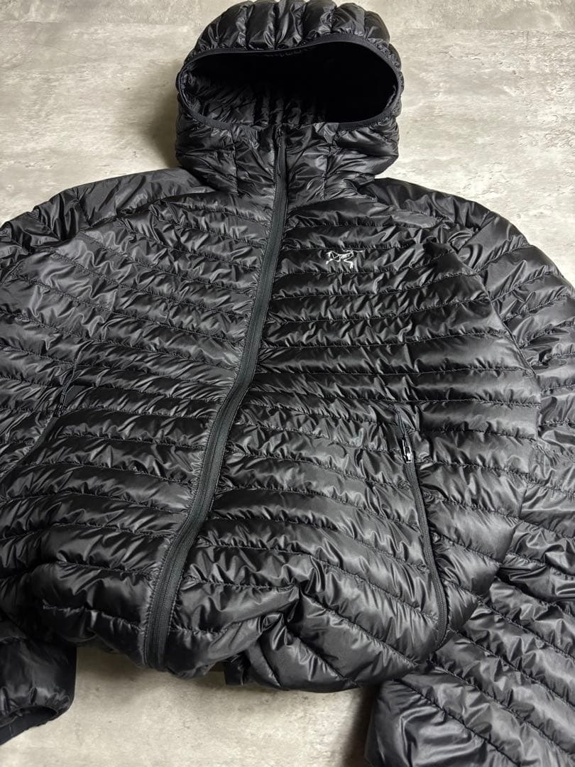 ARC’TERYX CERIUM SL HOODY DOWN JACKET