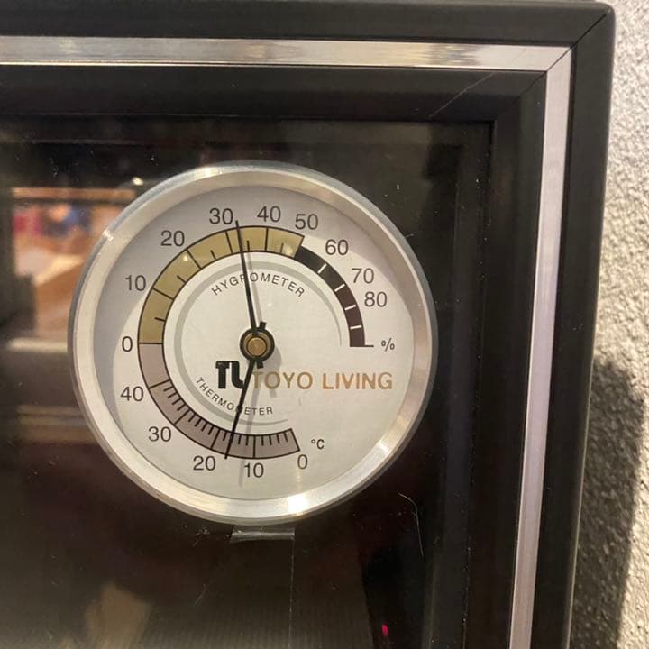 東洋リビング 防湿庫 オートドライ 庫内灯付⭐︎ 大切なカメラの保管に ⭐︎