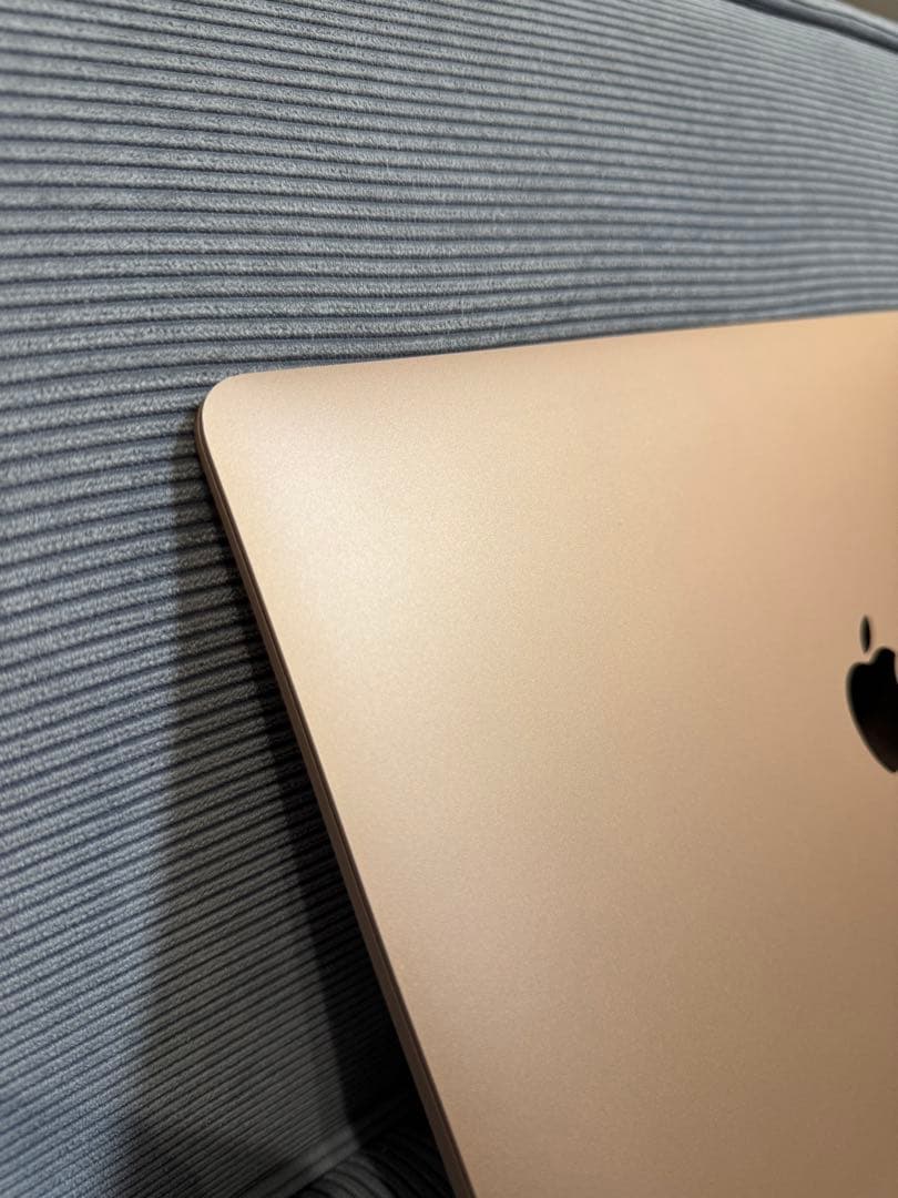 Apple MacBook Air 13ピンクゴールド