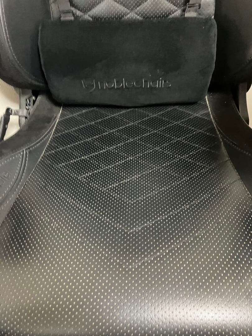 デスクチェア noblechairs EPIC
