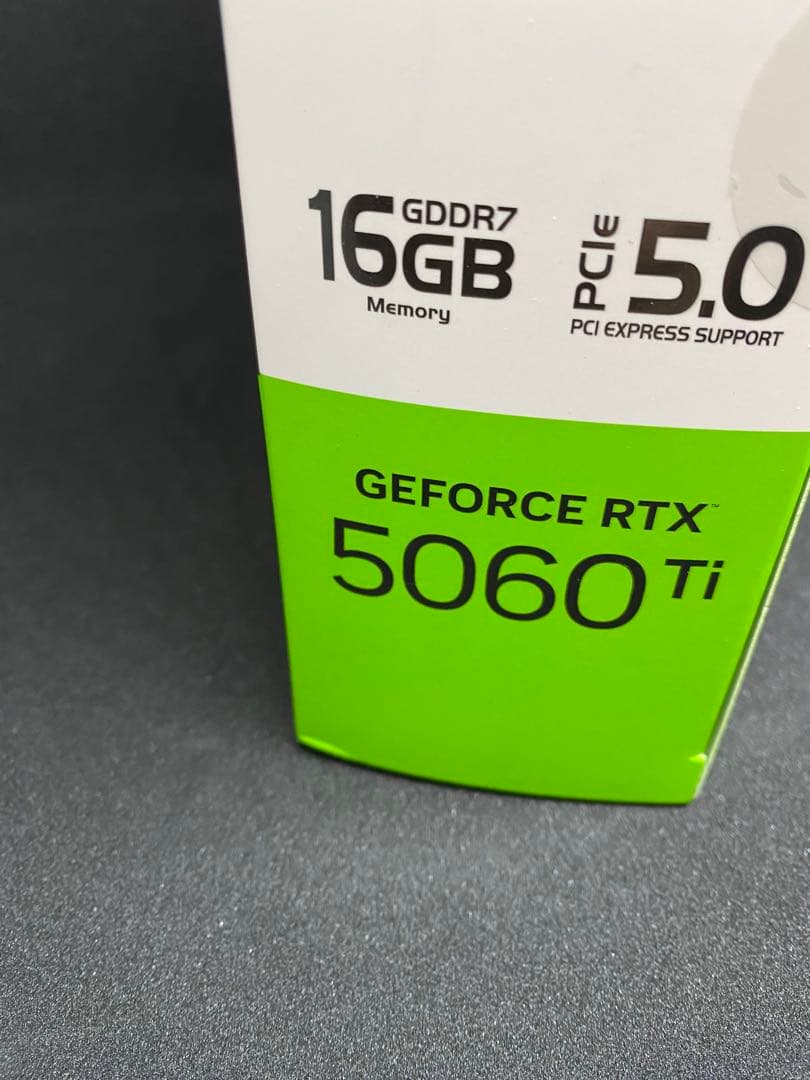 グラフィックボード・グラボ・ビデオカード ASUS GEFORCE RTX 5060 Ti DUAL 16GB