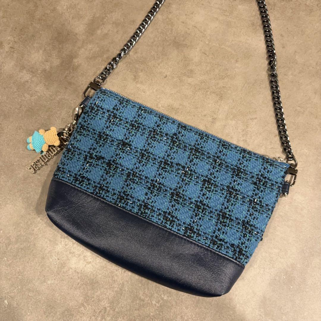 １回試し持ちのみ♡ポーチ〈Charmant Sac × familiar〉