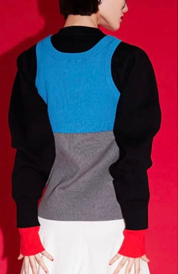 美品OMMO BLOCKING KT BUSTIER SET