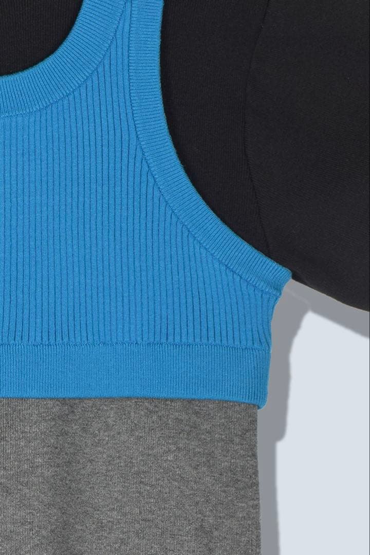 美品OMMO BLOCKING KT BUSTIER SET