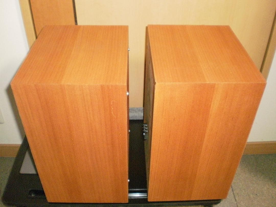 isophon P1826楕円ユニット使用　自作木製ブックシェルフスピーカー