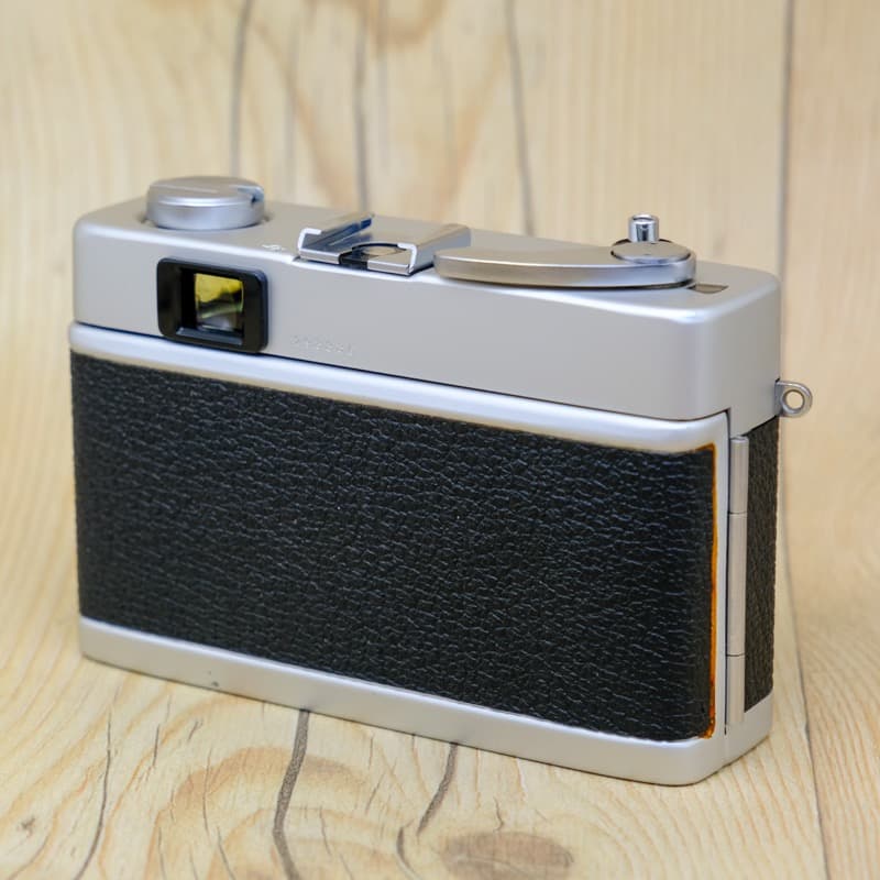 【整備品】KONICA C35 E&L コニカ 美品　フィルター付