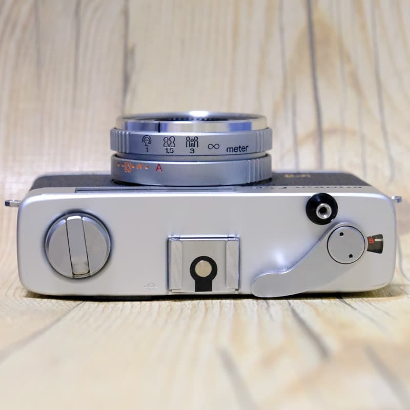 【整備品】KONICA C35 E&L コニカ 美品　フィルター付