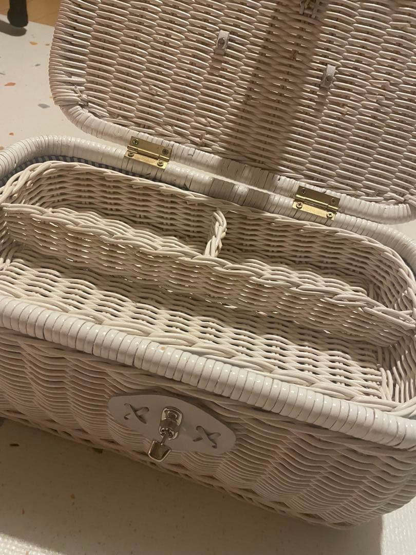 ラタンバスケット