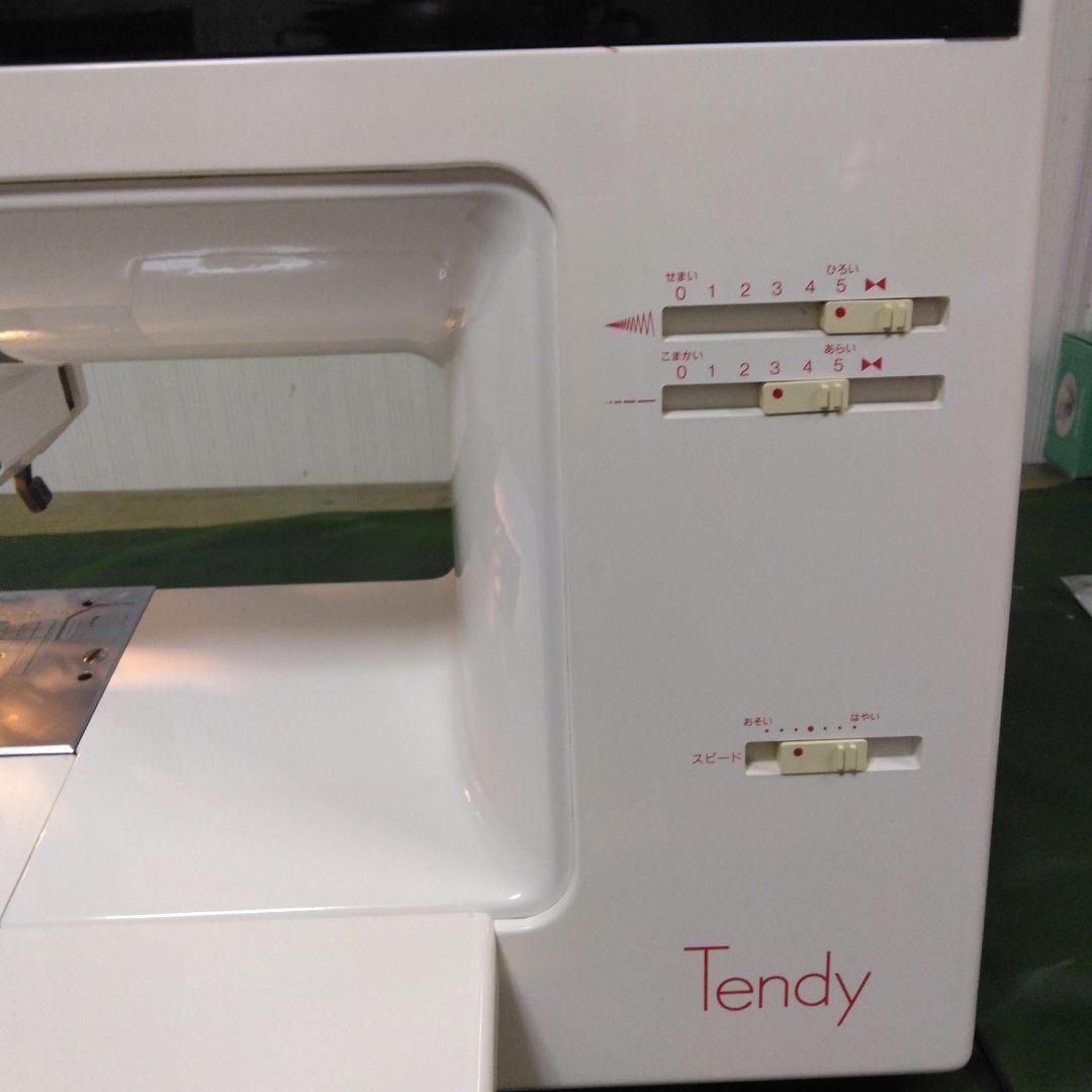 ブラザーミシンzz3-B778型。