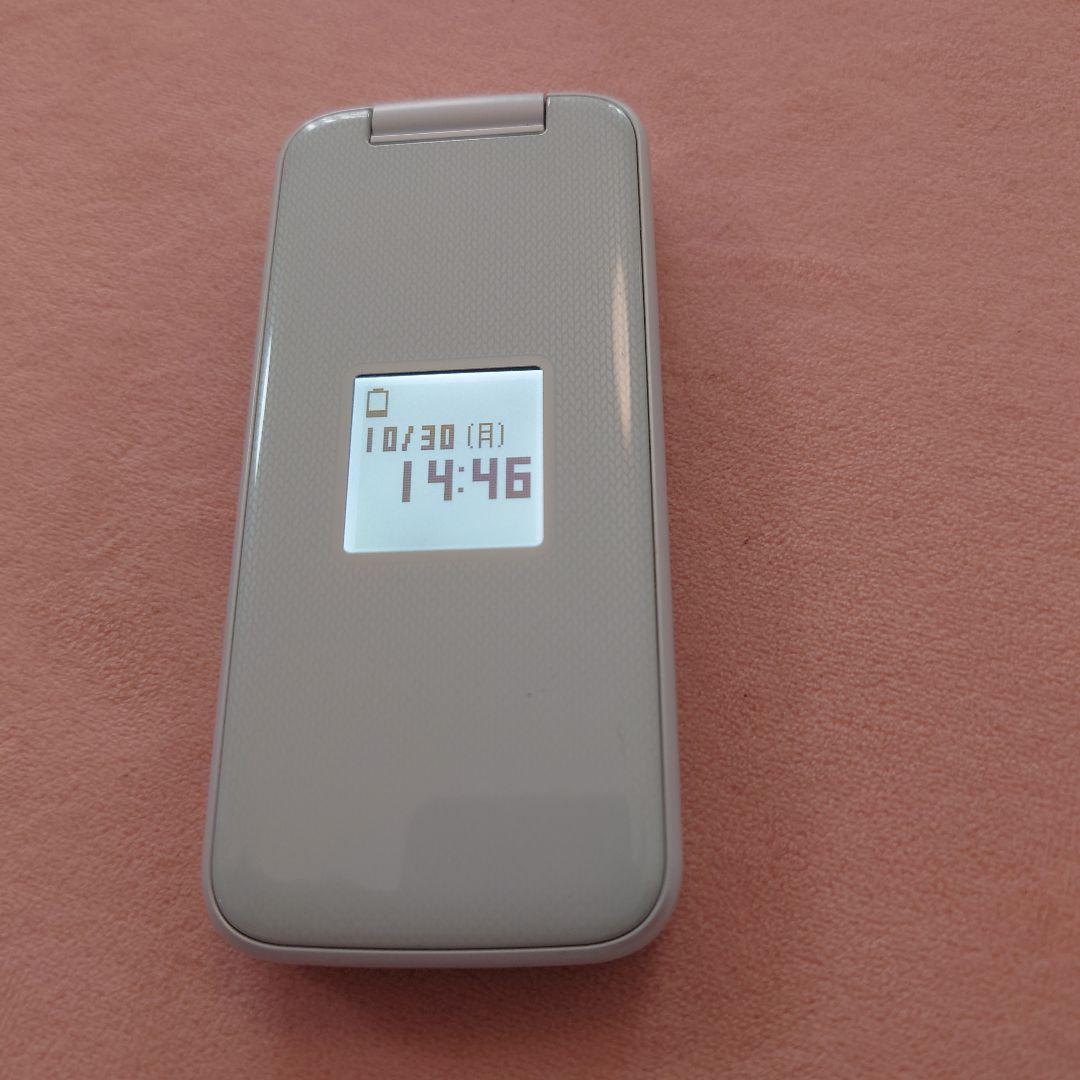 F-01M docomo 美品　らくらく