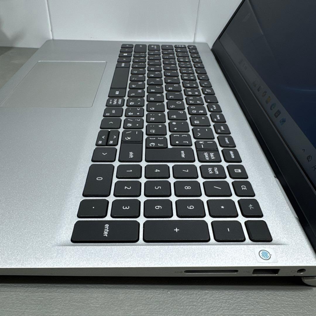 【高性能】DELLセラミックシルバ☘11世代☘️NVMe256+1TBメモリ16