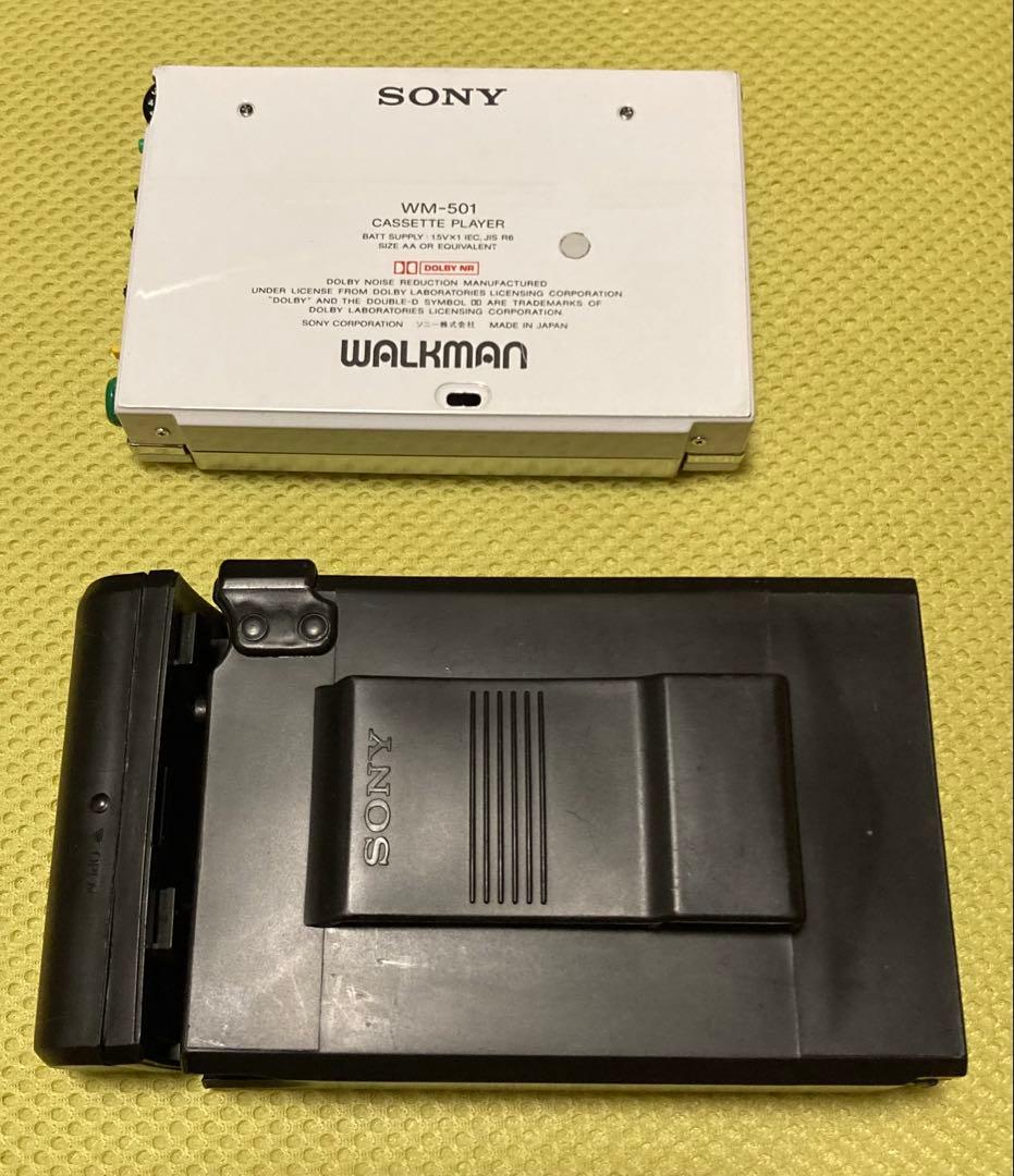 希少　SONY WM-501 WALKMAN ハードキャリングケース付　ジャンク