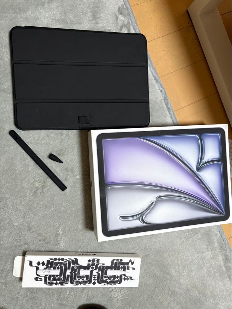 iPadAir11 inch M2 128 シルバー＆他（イラストセット）