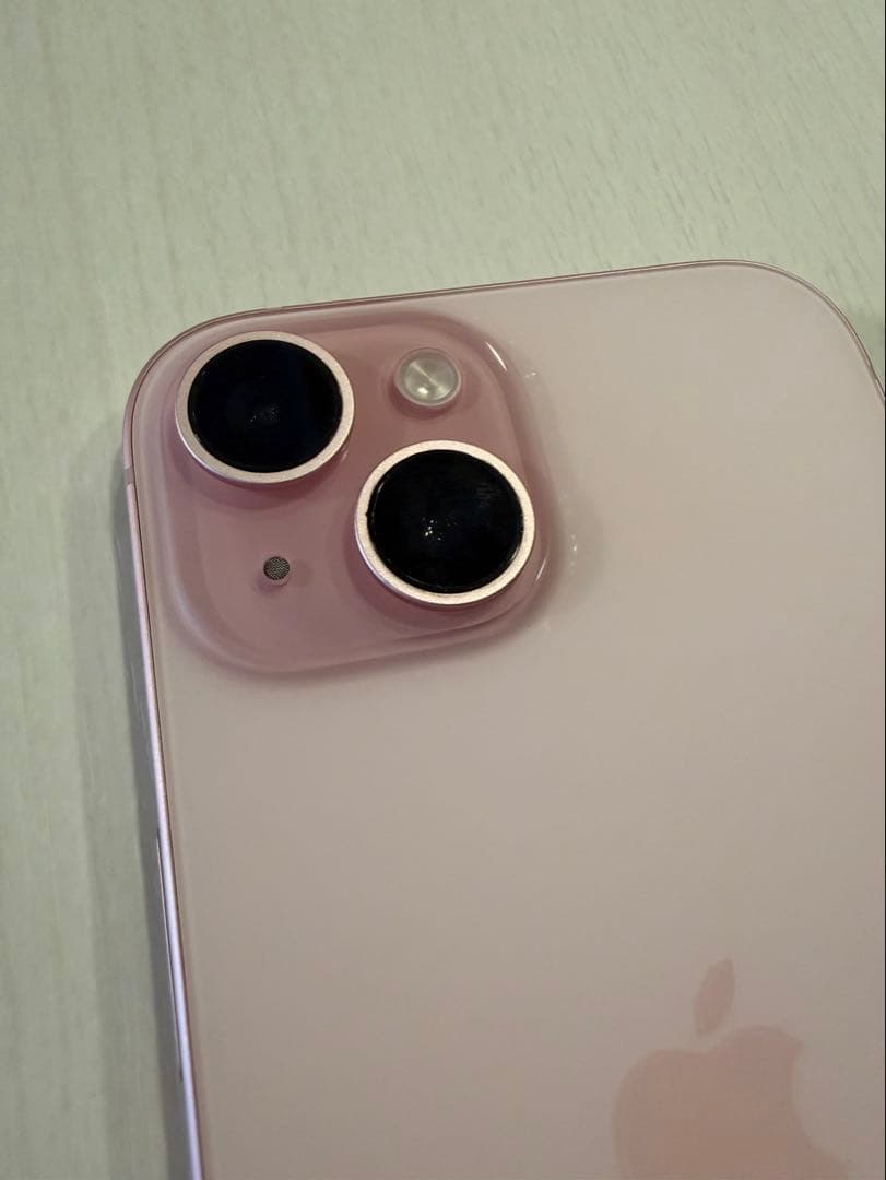 iPhone 15 128GB ピンク　SIMフリー　本体のみ