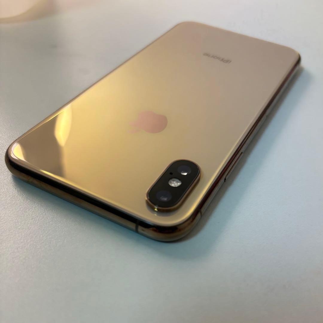 Apple iPhoneXS 本体 ゴールド　256GB SIMフリー