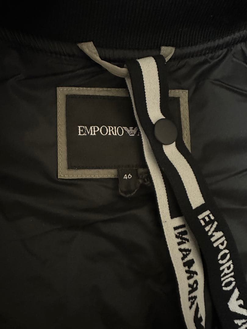 EMPORIO ARMANI ベスト