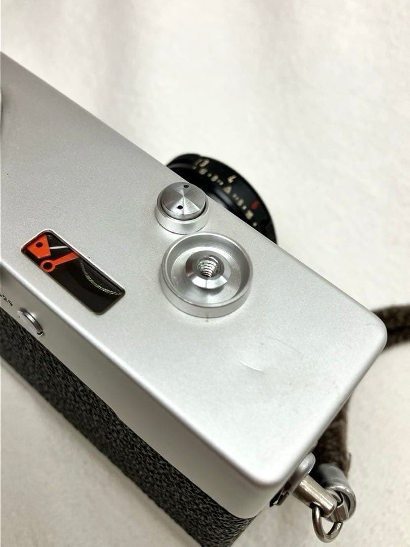 Rollei 35T シルバー｜ストラップ・レザーケース付き
