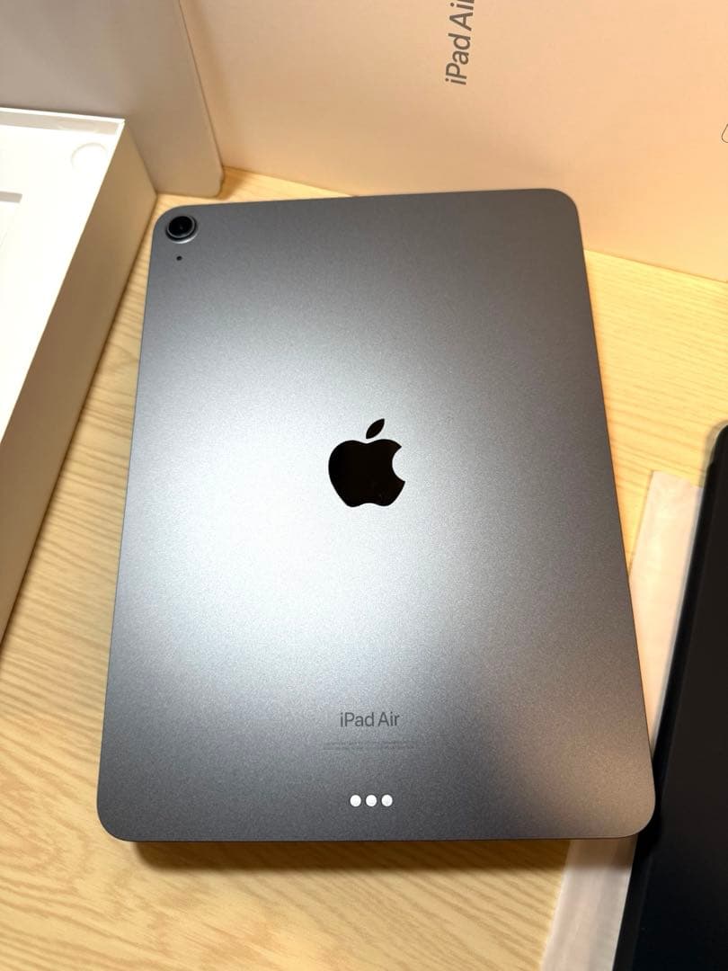 美品 iPad Air Wi-Fi 64GB スペースグレイ 5世代 整備済品