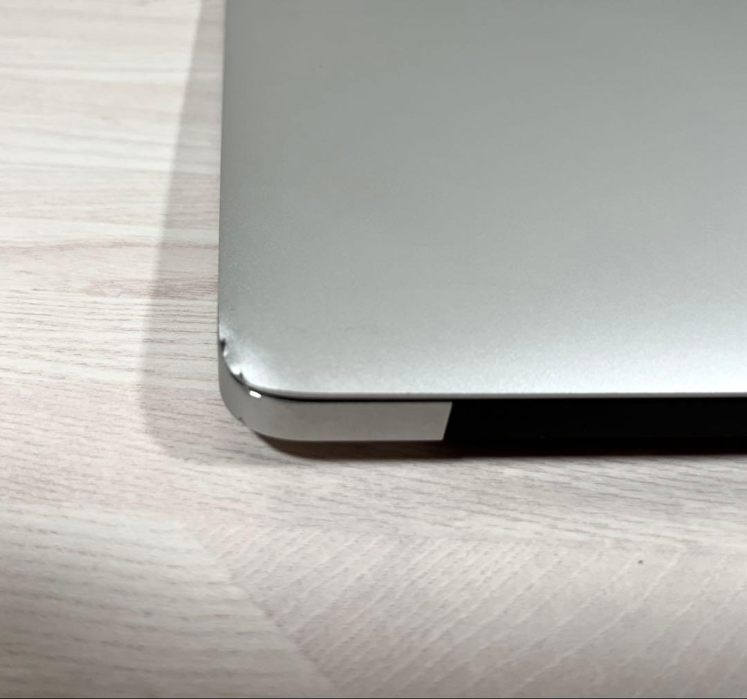 MacBook Air (13-inch, Early 2015) 箱付き