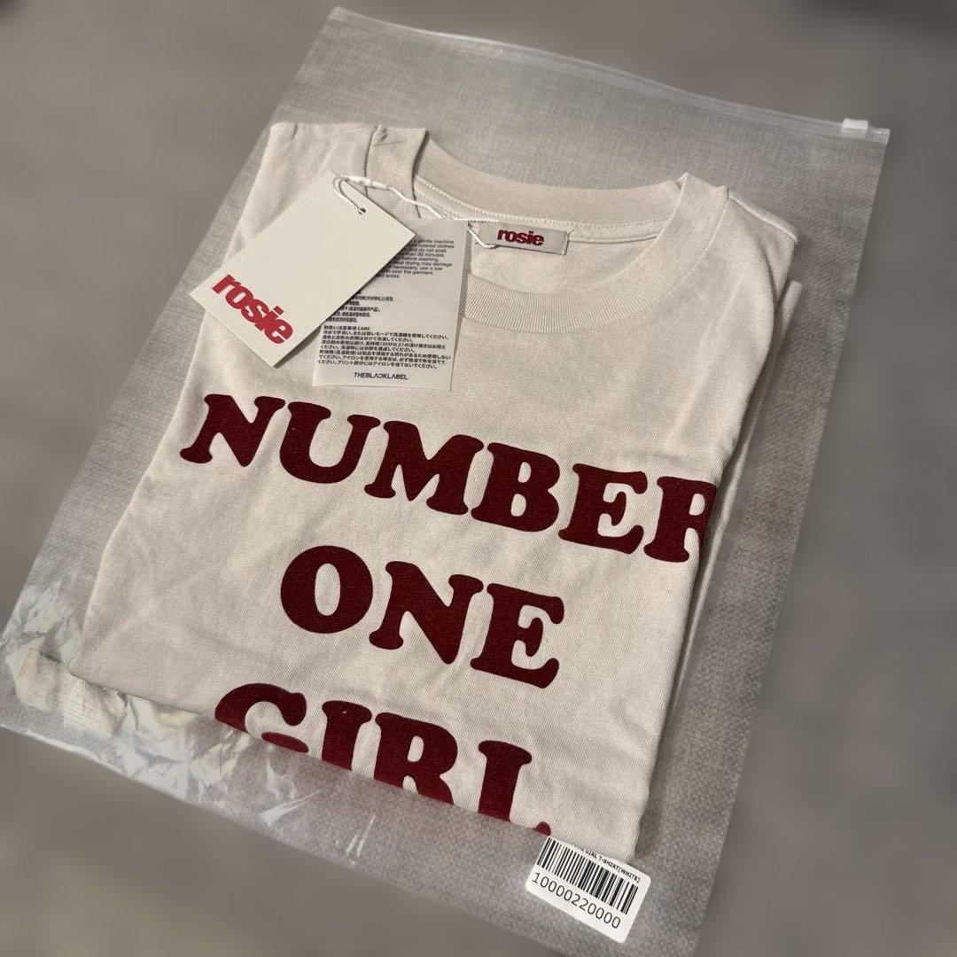 【新品未使用】BLACKPINK rosie Tシャツ