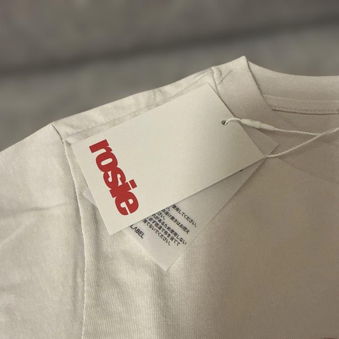 【新品未使用】BLACKPINK rosie Tシャツ