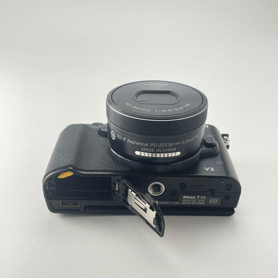 【ショット数8000・返品保証】Nikon 1 V3 ブラック 標準レンズキット