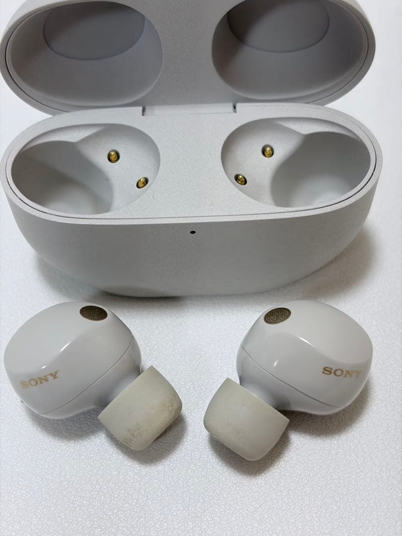 SONY WF-1000XM5 プラチナシルバー(ノイズキャンセリングイヤホン)