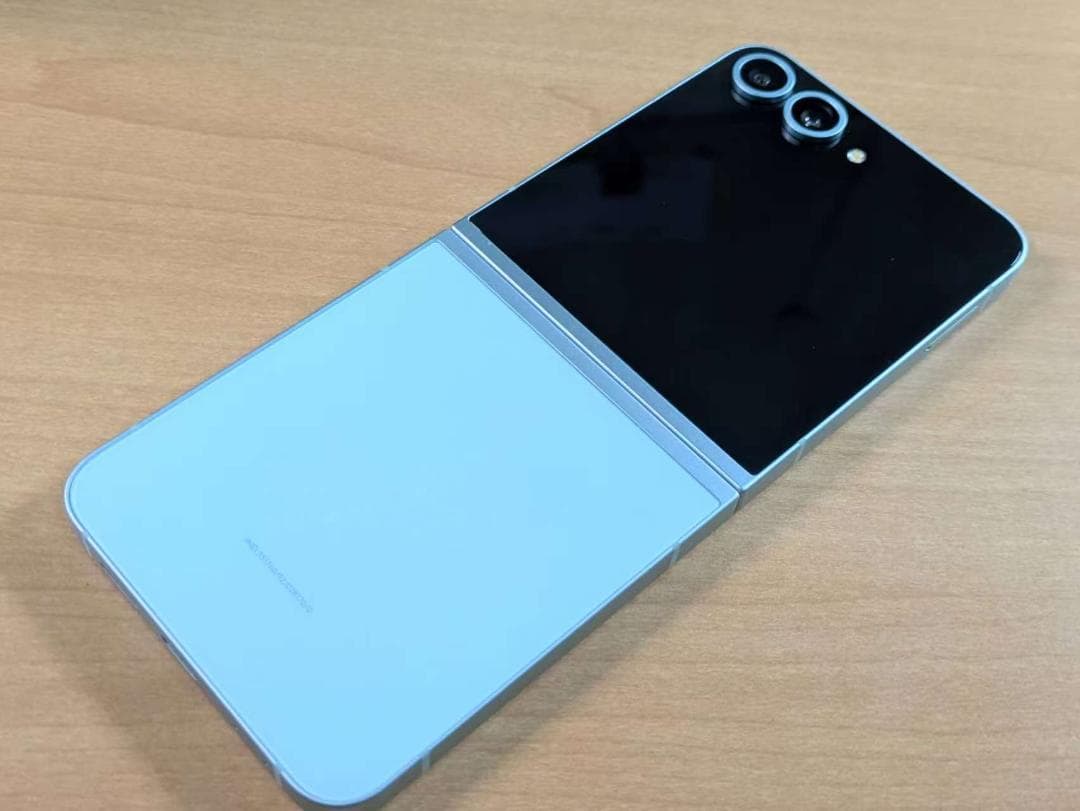 011500I Galaxy Z Flip6 SCG29 256GB ジャンク