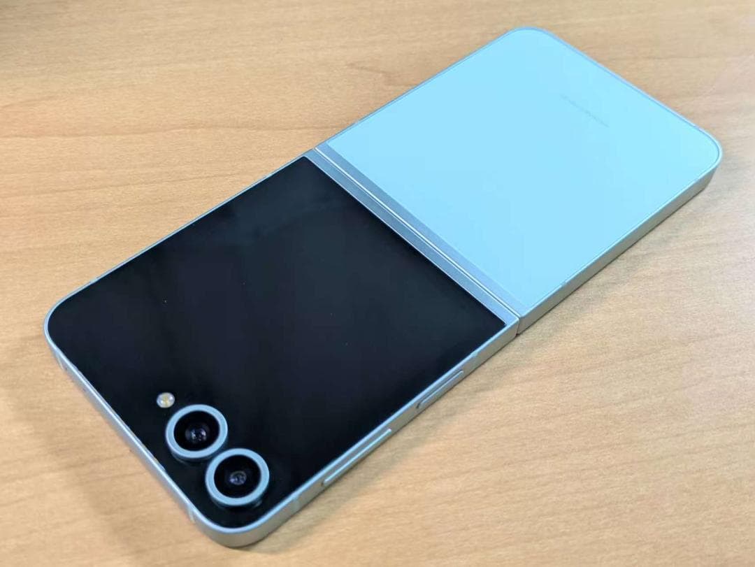 011500I Galaxy Z Flip6 SCG29 256GB ジャンク