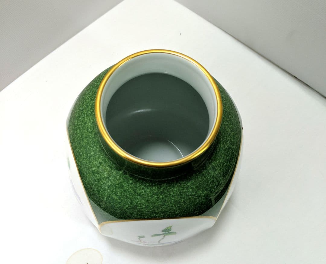 香蘭社　花瓶　茶席の花