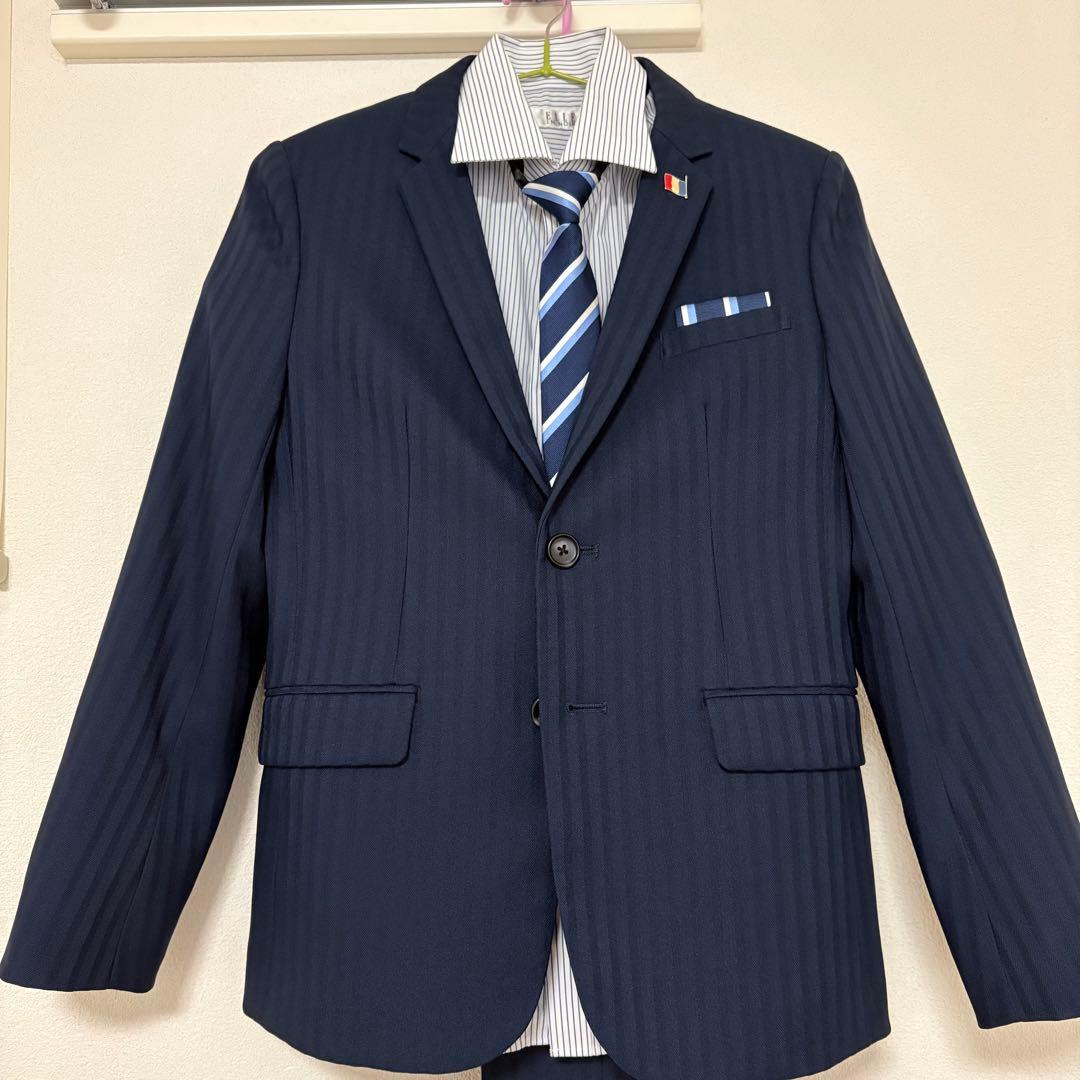 ELLEフォーマルスーツ (ストライプ・ネイビー）150cm男児用